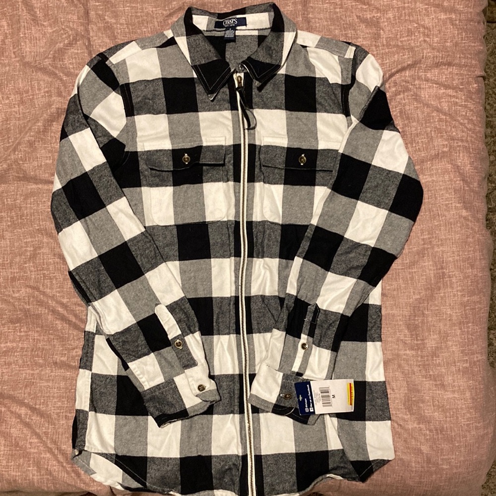 Black n white checkered long sleeve zip up flannel size medium (8)